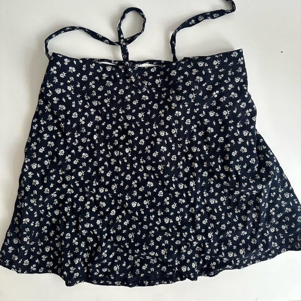 Brandy Melville Navy Floral Skirt